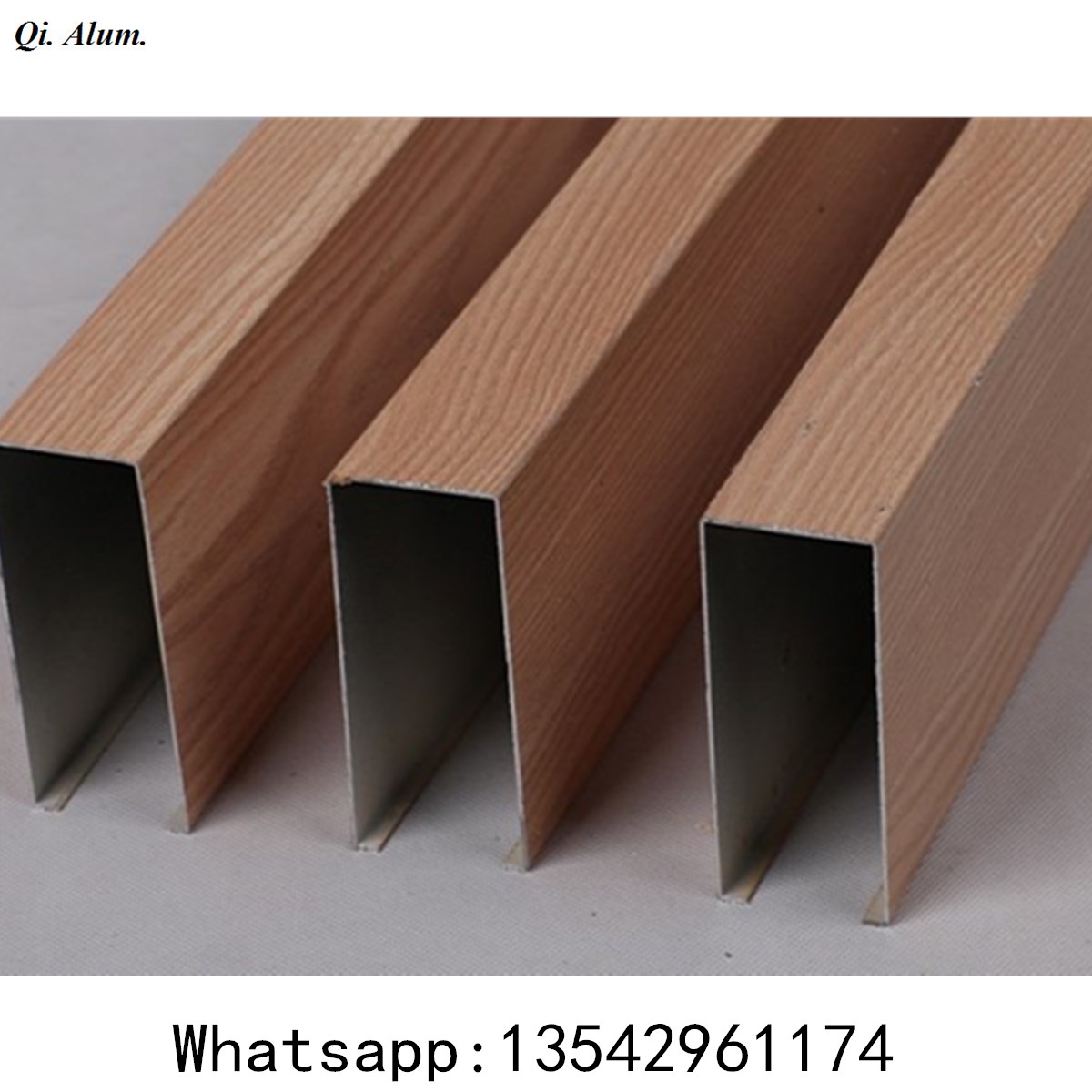 Hot Sale Wooden Grain Aluminum False Baffle Ceiling Foshan Qi