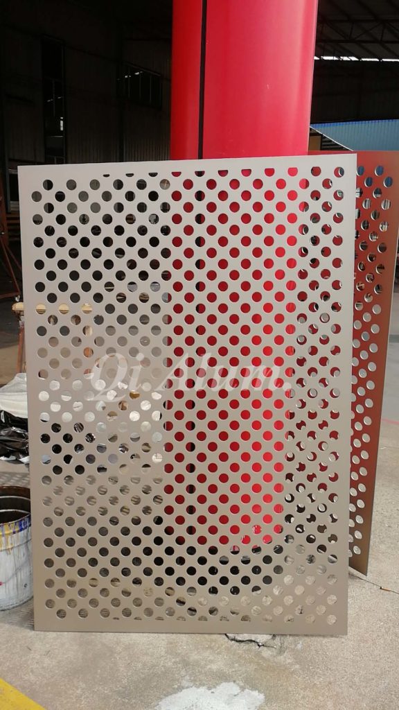 Aluminum perforated panel for building decorative
