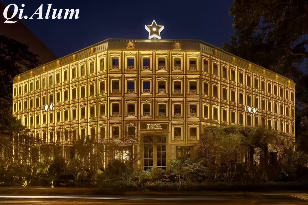 Luxury boutique shopfront exterior decoration using premium aluminum decorative panels.